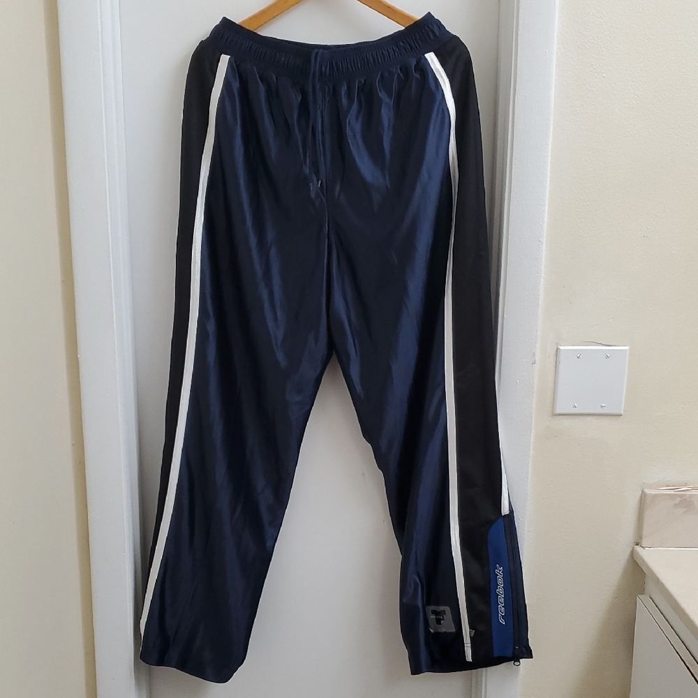 New without tags Reebok Navy Reversible men's Track Pants size L